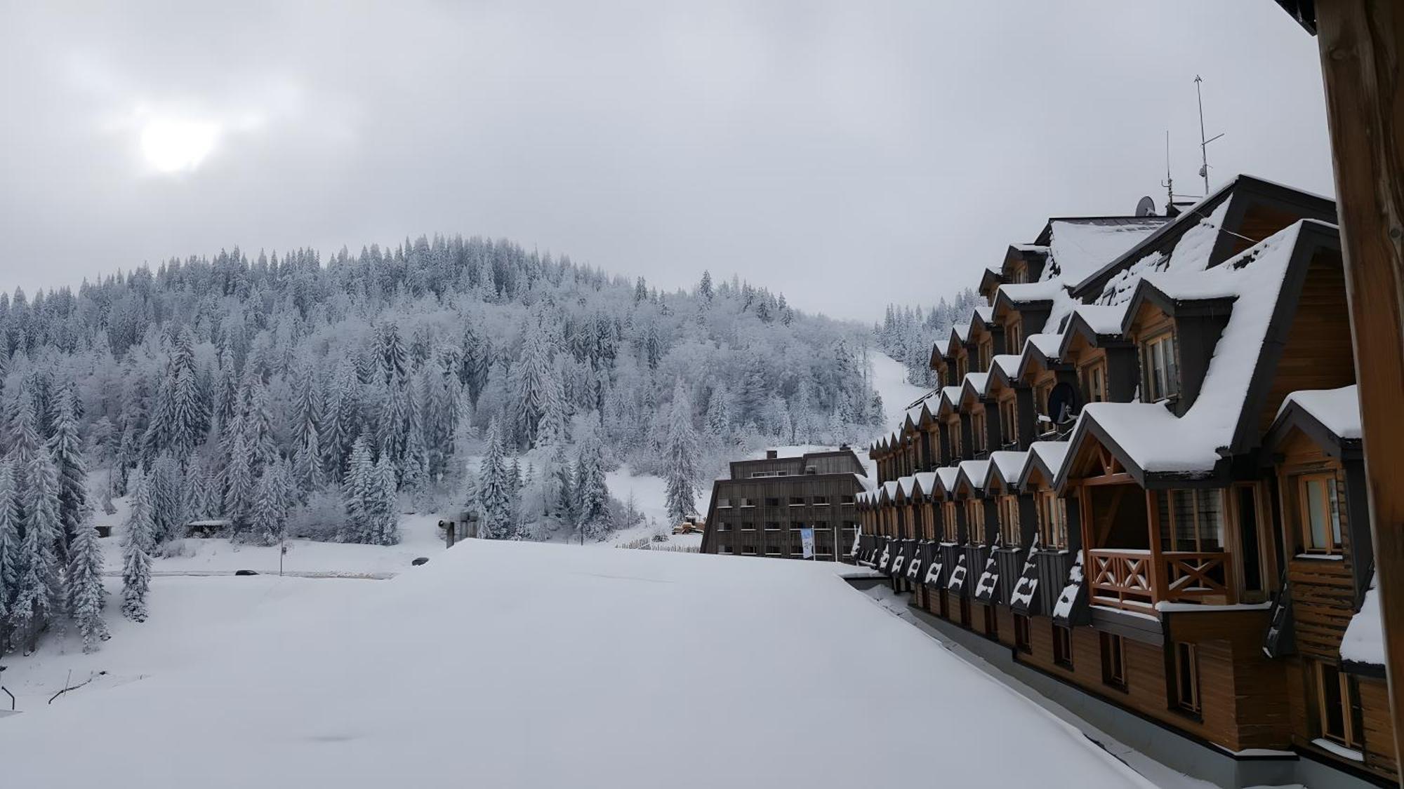 Apartments B229 & B230 In Aparthotel Vucko, Jahorina -Private Host Eksteriør bilde